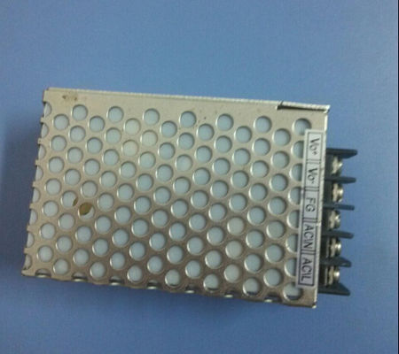 12V переключая промышленное напряжение тока электропитания 15W регулируемое потенциометром