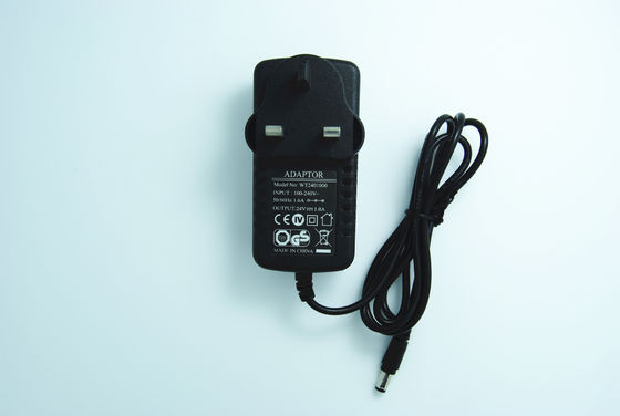 24V переходника силы Маунта стены штырей Великобритании 3 выхода DC 1A 24W, CE/FCC/RoHS
