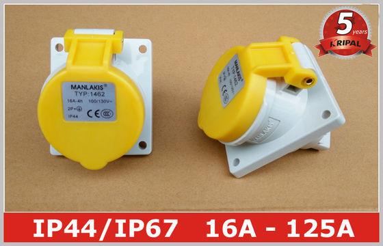 Angled панель установила промышленный Pin переключателя 110V 16A IP44 3 гнезда силы для морского пехотинца