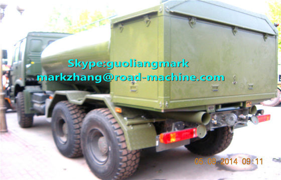 Тележка топливозаправщика 25000L воды воиск 6*4 SINOTRUK HOWO зеленая с ЕВРО стандартными LHD ИЛИ RHD